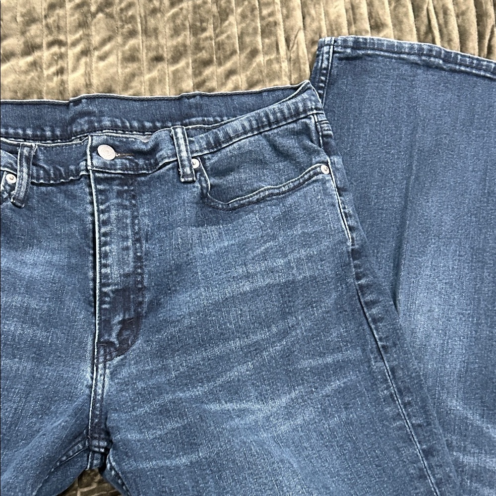 Levi's 514 Straight Fit Jeans - Picture 5 of 7